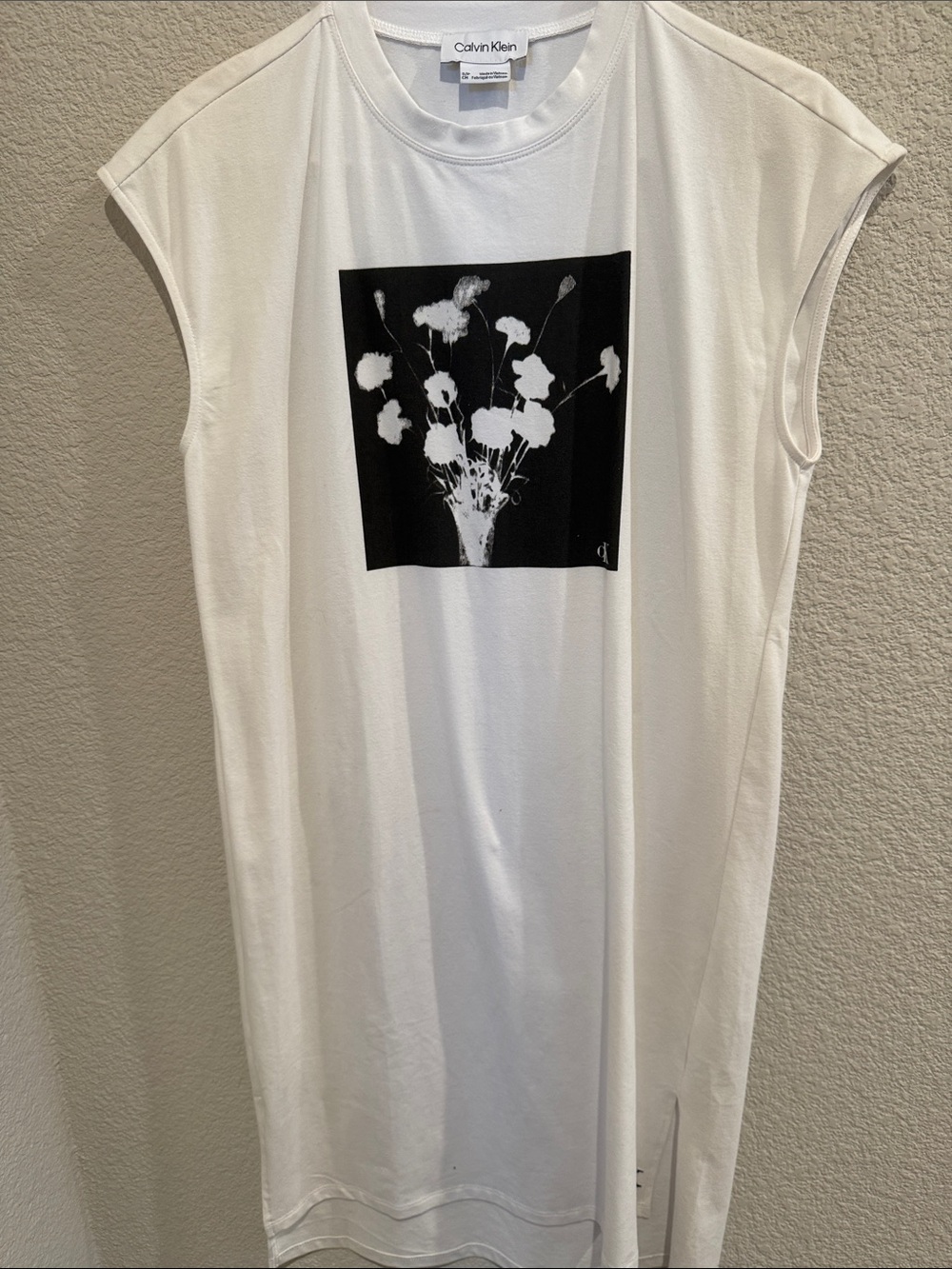 Calvin Klein White Sleeveless Tee Dress with Black Floral Square